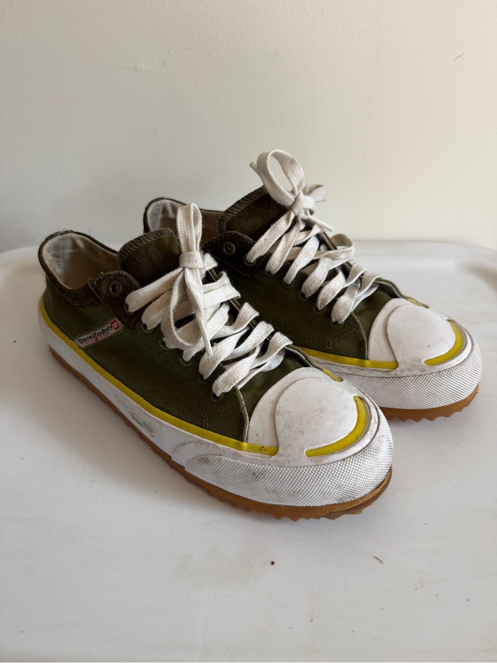 Diesel Men's Olive Green Canvas Low-Top Sneakers with Yellow Accents